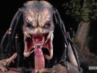 Horrorporn predator 곡괭이 사냥꾼