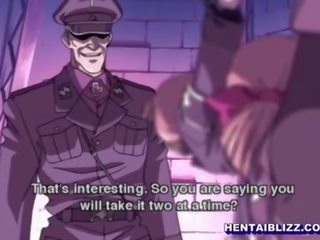 Encadenada hentai niñas humillado y gangbanged por soldiers