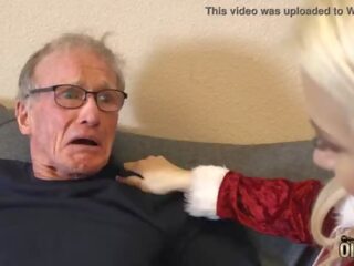 70 an vechi om fucks 18 an vechi amanta ea inghite toate lui sperma