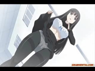 Με πλούσιο στήθος hentai φοιτήτρια παίρνει shoved dildo και χέρι μέχρι εκσπερμάτιση μέσα