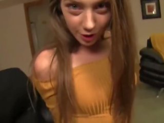 Elena koshka - sexy brune shembur në pov