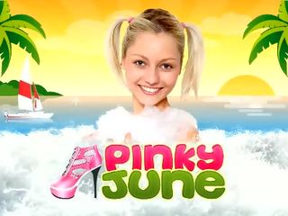 Ýaşlar sensation pinky june enjoyable her fans içinde racer suit