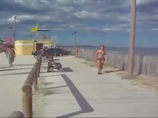 Nudist schoolmeisje gefilmd bij strand 3