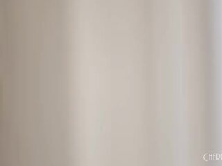 আন্তবর্ণ কঠিন চুদা সঙ্গে বিশাল পাছা আবলুস গ্রহণ একটি কঠিন সাদা putz পরে পদাঙ্গুলি চোষা এবং পাছা পরাজয়
