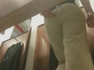 Spy Cam Records grand Ass In Changing Room