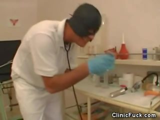 Image adulte vidéo en la clinique