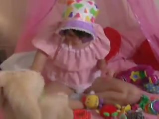 Abdl लॅडीस diapered लायला